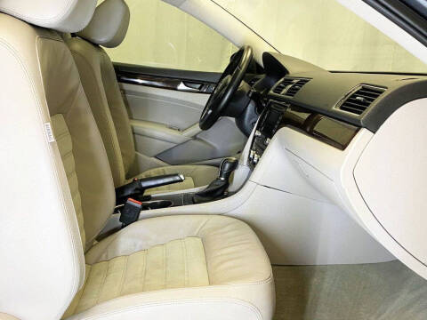 2014 Volkswagen Passat 2.0L TDI SEL Premium