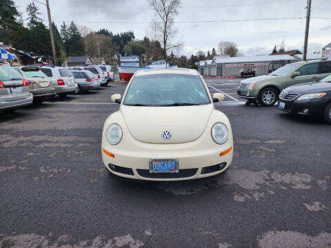 2007 Volkswagen New Beetle for sale at RAINIER AUTO SALES LLC in Rainier OR