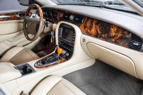 2006 Jaguar XJ-Series XJ8