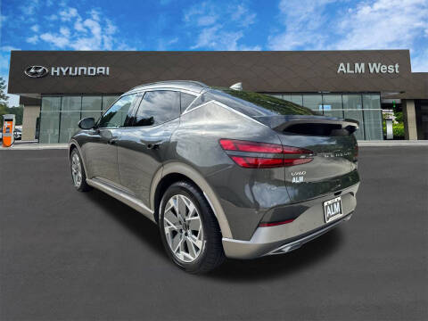 2025 Genesis GV60 Standard