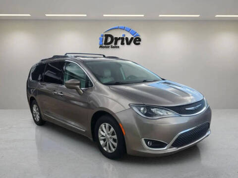 2018 Chrysler Pacifica Touring L Plus