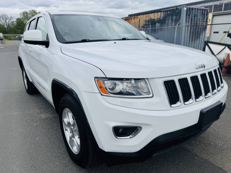 Used 2014 Jeep Grand Cherokee Laredo with VIN 1C4RJFAG3EC244394 for sale in Westfield, MA