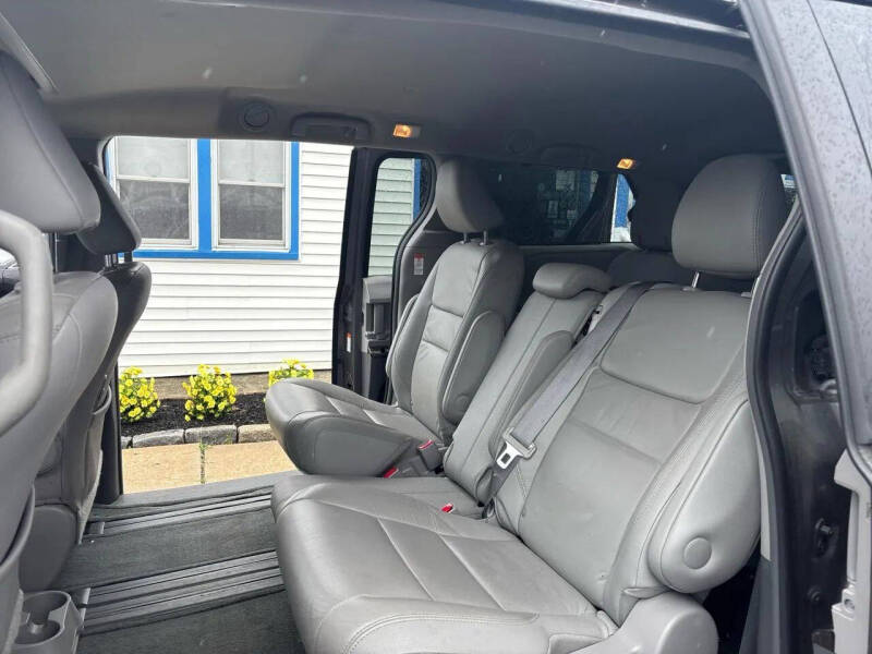 2017 Toyota Sienna