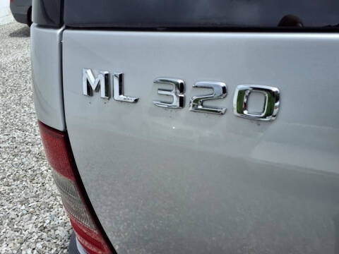 1999 Mercedes-Benz M-Class ML 320