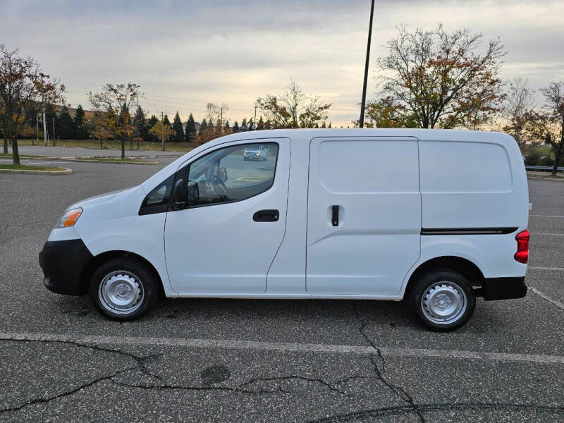 2015 Nissan NV200 S