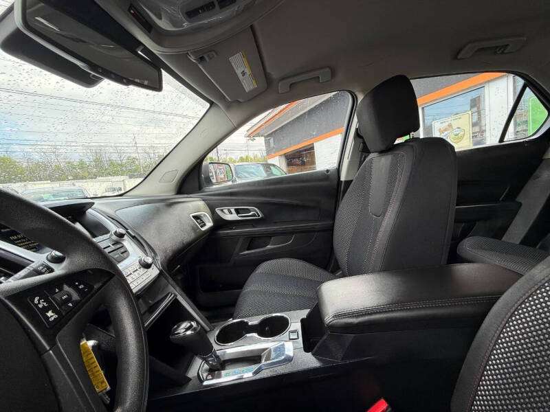 2017 Chevrolet Equinox LS