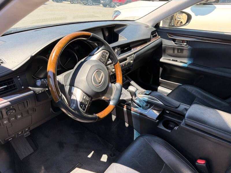 2016 Lexus ES 350