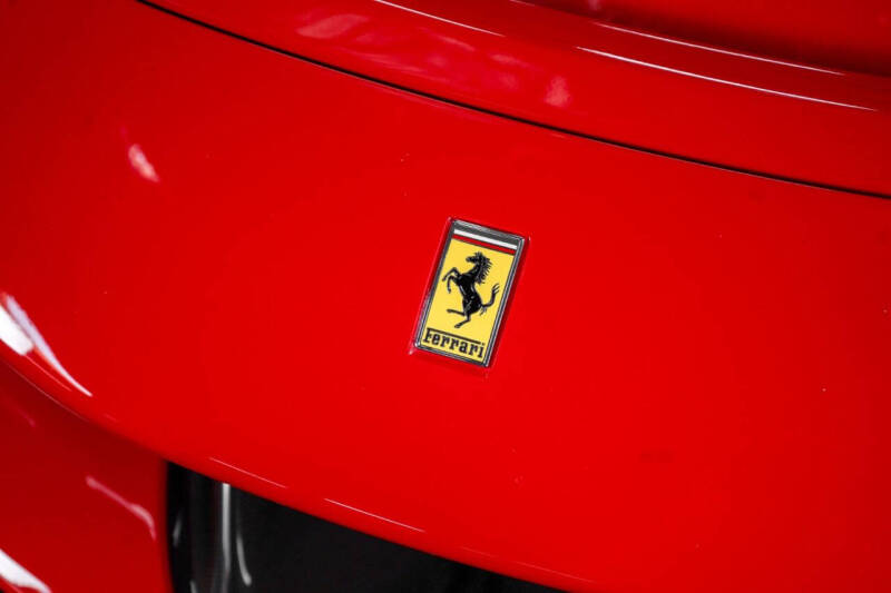 2022 Ferrari SF90 Spider