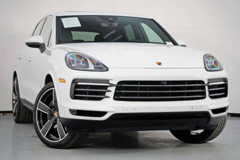 2023 Porsche Cayenne Platinum Edition