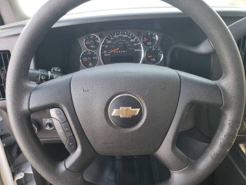 2024 Chevrolet Express 2500