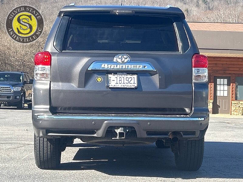 2011 Toyota 4Runner SR5