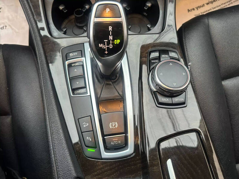 2016 BMW 5 Series 528i xDrive