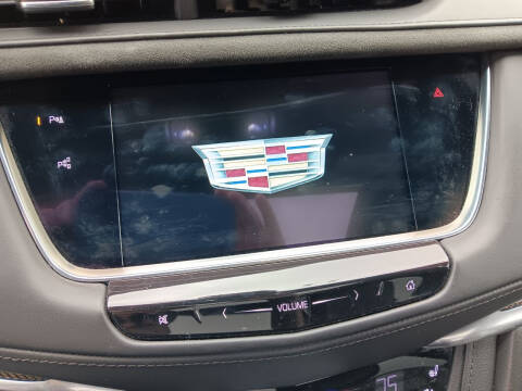 2019 Cadillac XT5 Platinum