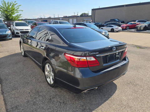 2010 Lexus LS 460