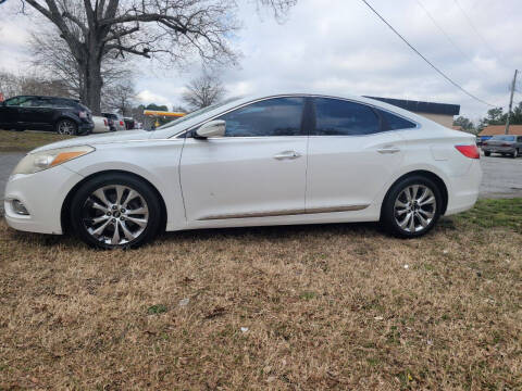 2013 Hyundai Azera for sale at Auto Traderz Atlanta LLC in Fayetteville GA