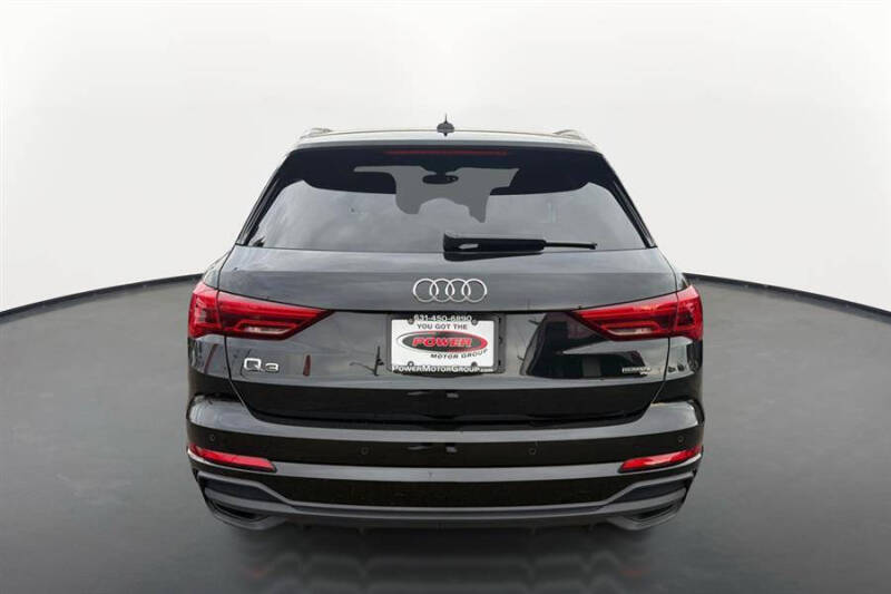 2024 Audi Q3 quattro S line Premium 45 TFSI