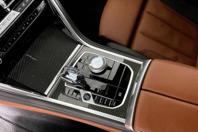 2024 BMW 8 Series M850i xDrive