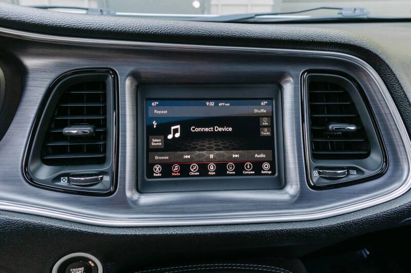 2017 Dodge Challenger