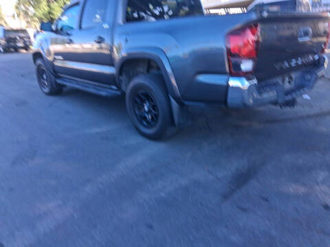 2020 Toyota Tacoma SR5 V6