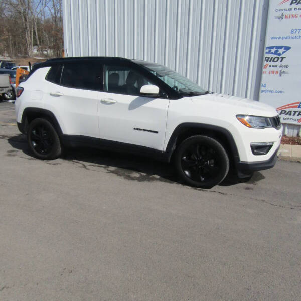 Used 2019 Jeep Compass Altitude with VIN 3C4NJDBB6KT839276 for sale in Oakland, MD