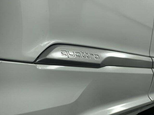 2021 Audi Q7 quattro Premium Plus 55 TFSI