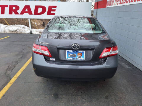 2010 Toyota Camry LE