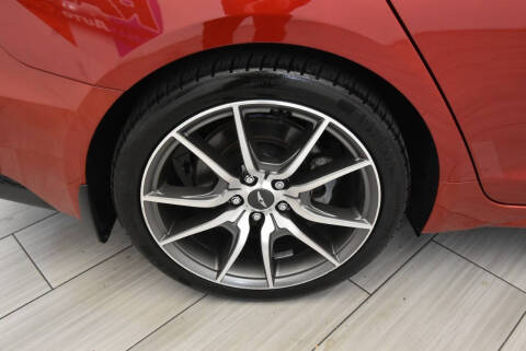 2022 Genesis G70 2.0T