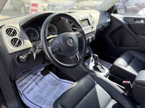 2016 Volkswagen Tiguan 2.0T SE