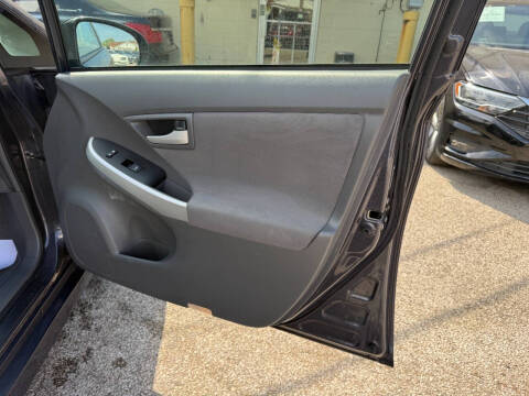 2011 Toyota Prius Two