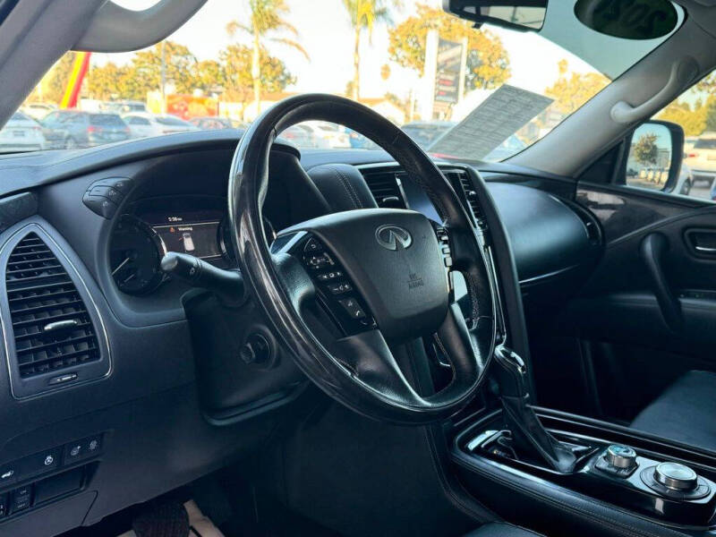 2020 Infiniti QX80 Luxe