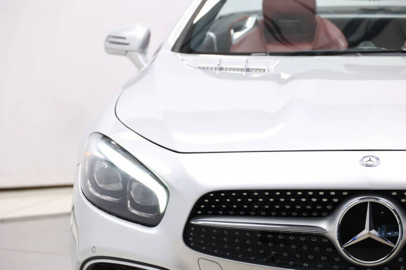 2017 Mercedes-Benz SL-Class