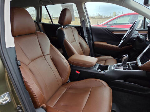 2022 Subaru Outback Touring XT