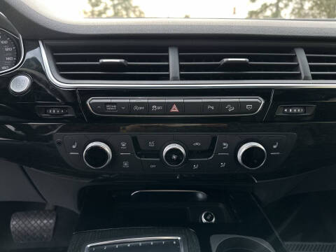 2019 Audi Q7 quattro SE Premium 55 TFSI