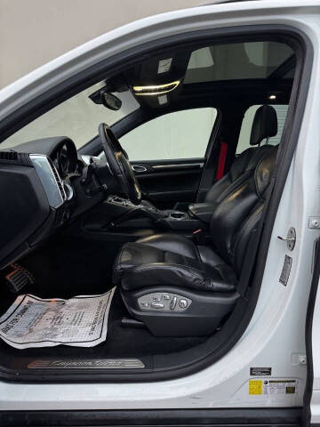 2013 Porsche Cayenne Turbo