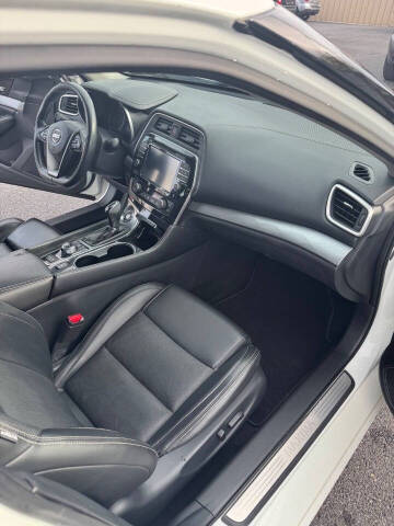 2017 Nissan Maxima 3.5 SV