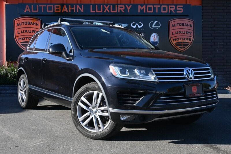 2016 Volkswagen Touareg VR6 Lux