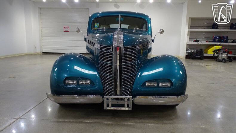 1937 Pontiac Coupe