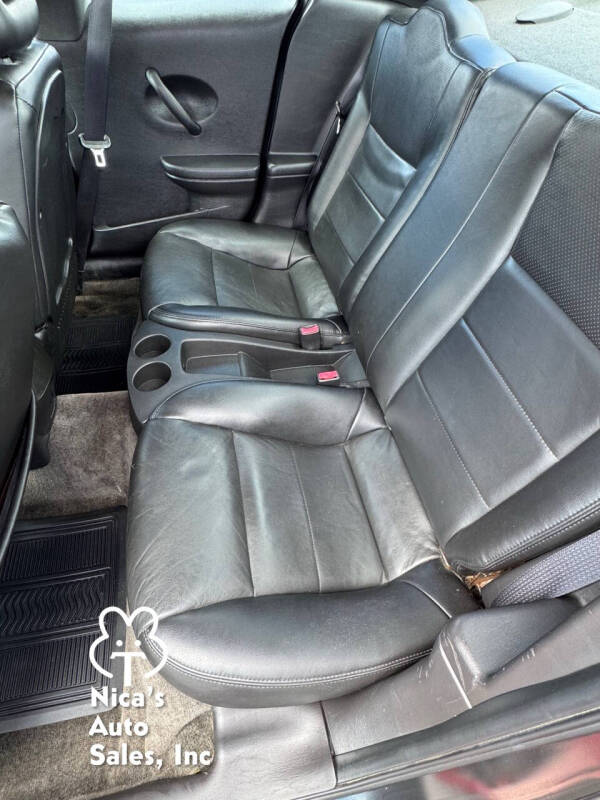 2005 Saturn Ion 3