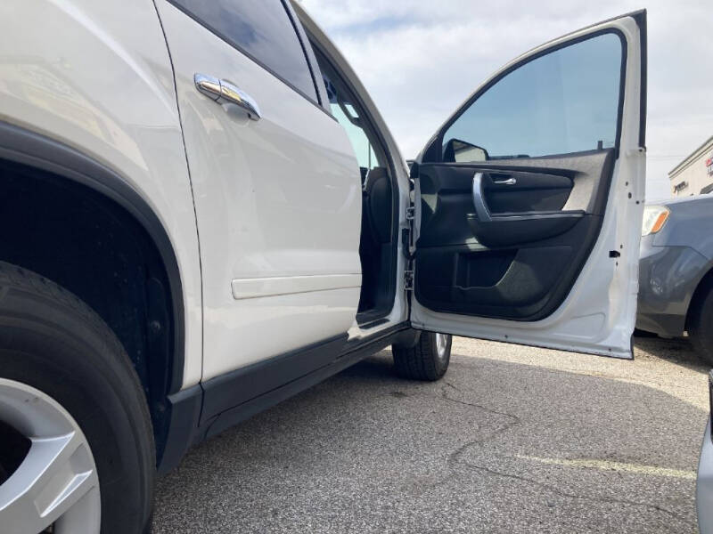 2008 GMC Acadia SLE-1