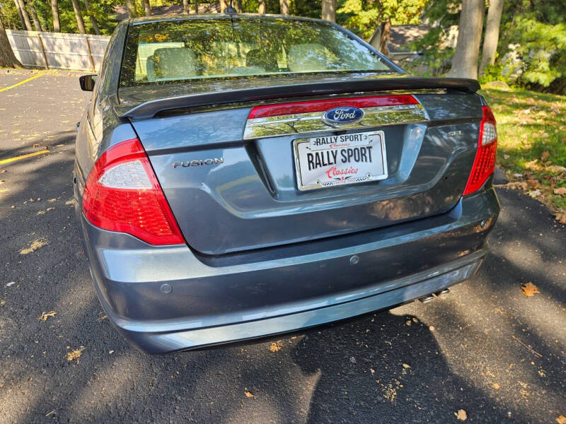 2011 Ford Fusion SEL