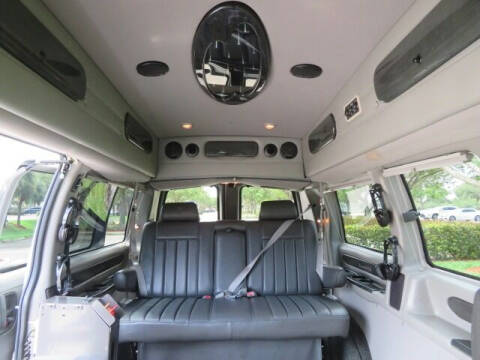 2010 Chevrolet Express LT 1500