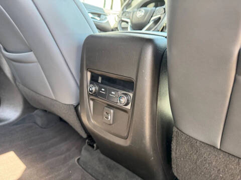 2022 Buick Enclave Essence