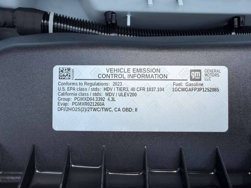 2023 Chevrolet Express 2500