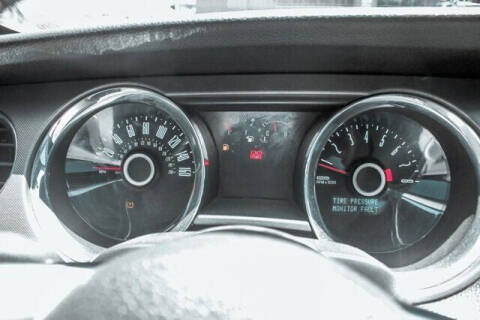 2014 Ford Mustang V6