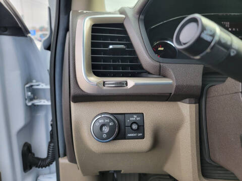 2016 GMC Acadia Denali