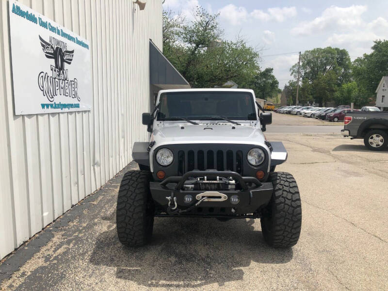 Used 2012 Jeep Wrangler Unlimited Rubicon with VIN 1C4BJWFG1CL123967 for sale in Beardstown, IL