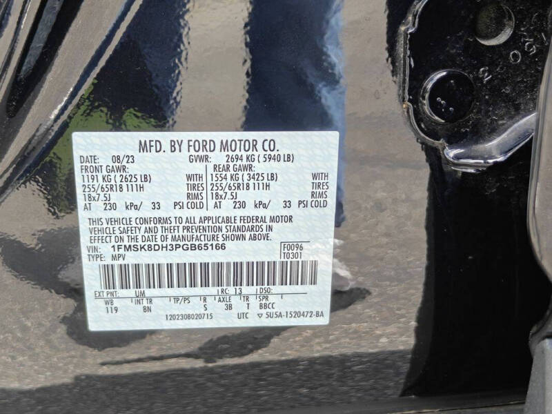 2023 Ford Explorer XLT