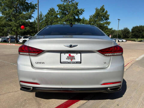 2016 Hyundai Genesis