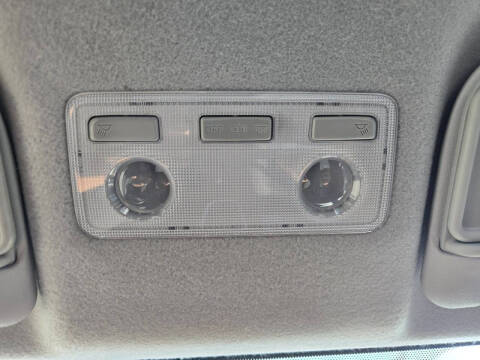 2016 Toyota Yaris 5-Door SE