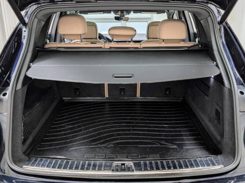 2022 Porsche Cayenne